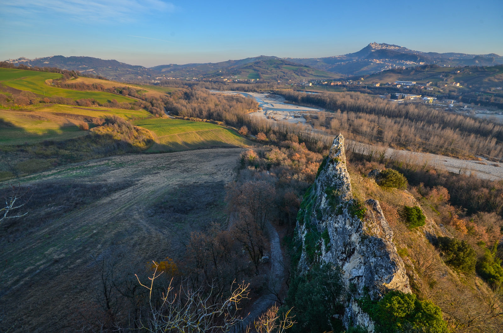 Madonna di Saiano, Pietracuta (Photo license: CC BY-NC-SA 2.0)